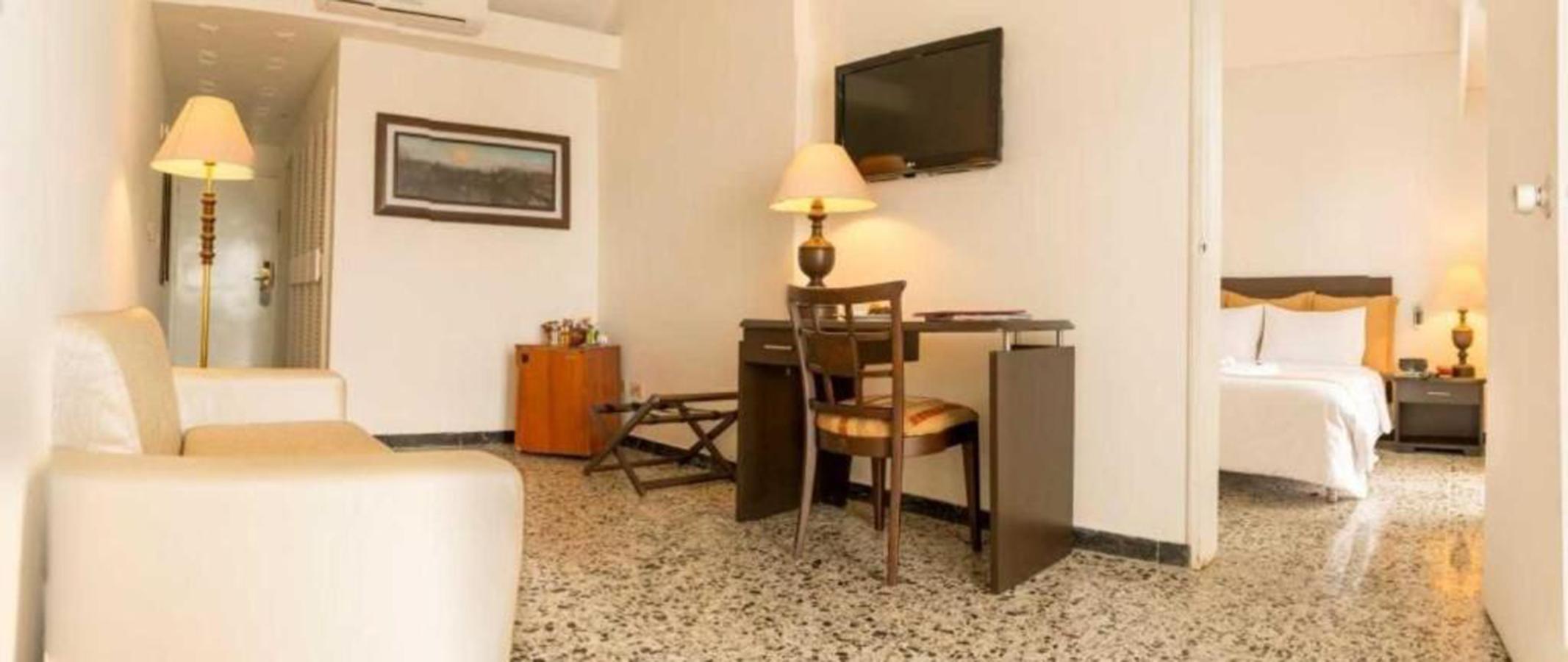 Hotel Tequendama Inn Estacion بوينافينتورا المظهر الخارجي الصورة