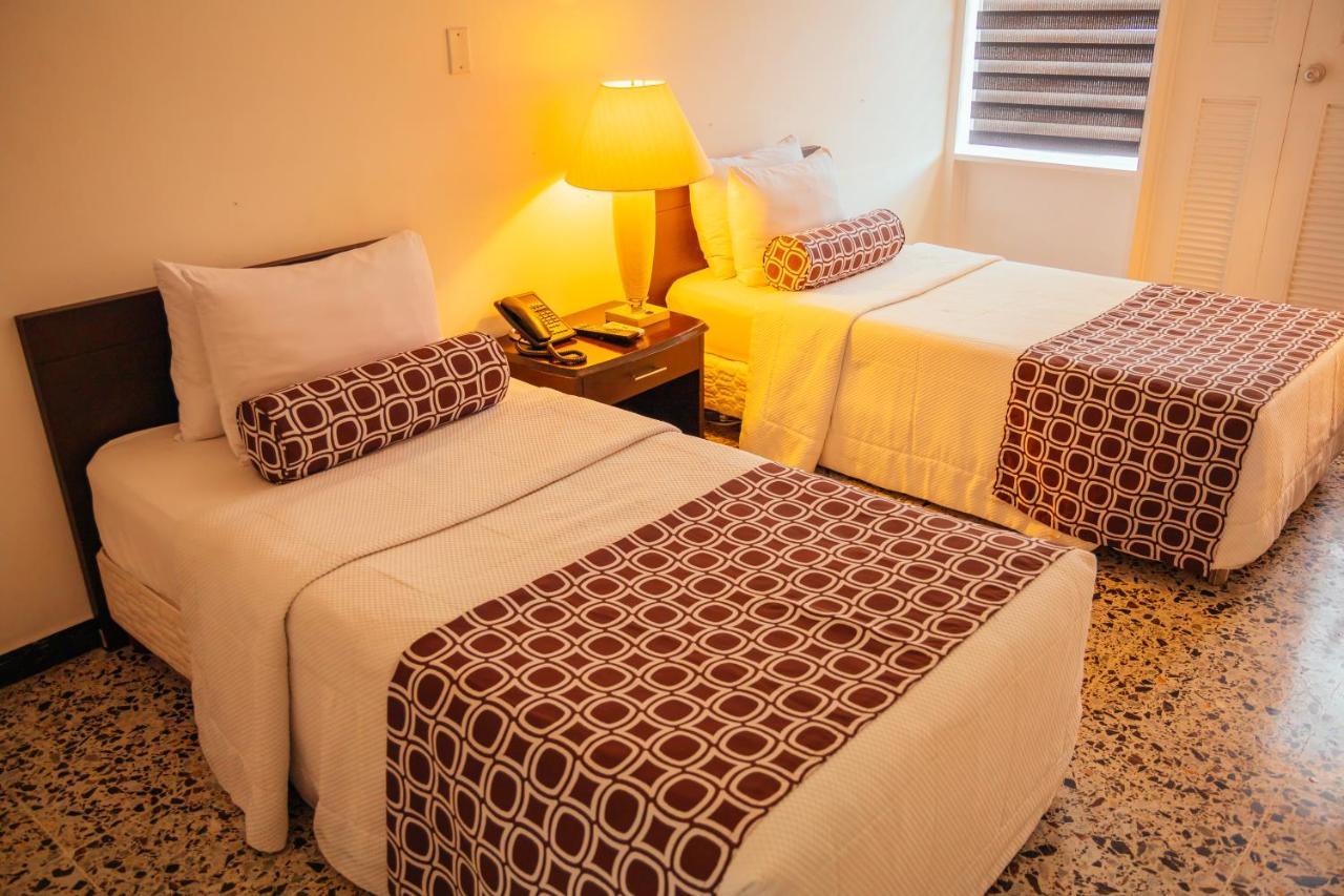 Hotel Tequendama Inn Estacion بوينافينتورا المظهر الخارجي الصورة