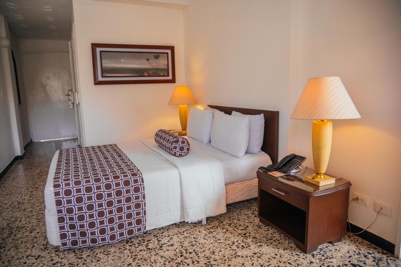 Hotel Tequendama Inn Estacion بوينافينتورا المظهر الخارجي الصورة